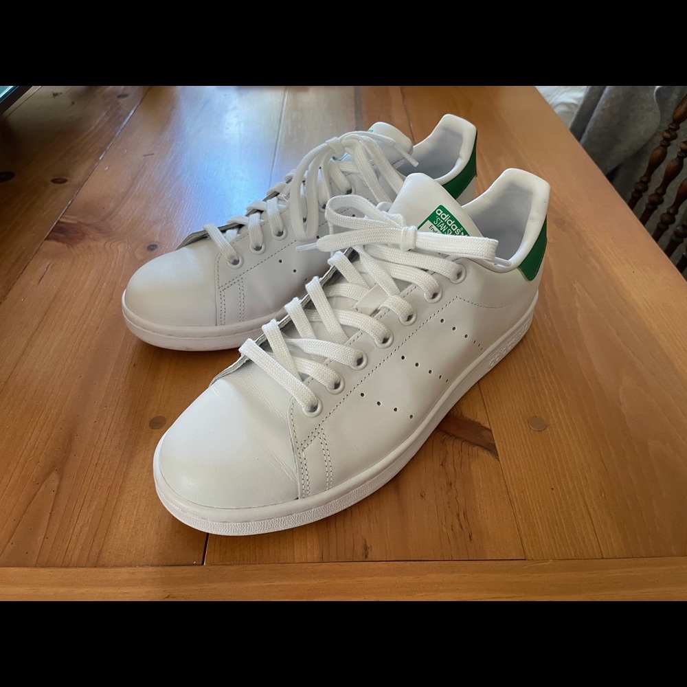 Men’s sized 8 Adidas Stan Smiths, Green/White